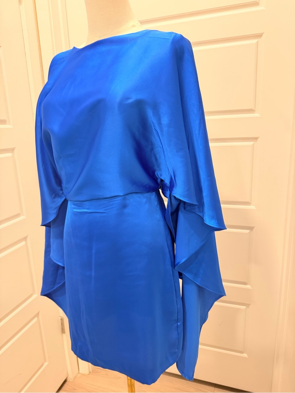 Zara Royal Blue Satin Cape-Sleeve Dress NWT - Picture 4 of 11